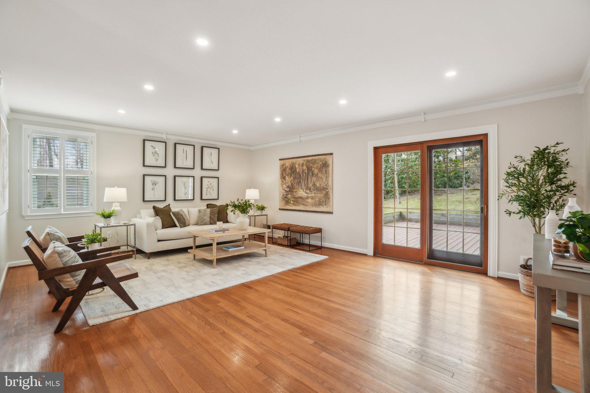 8849 Stark Road Annandale, VA 22003 - Photo 4 of 44 Gallery Image 4
