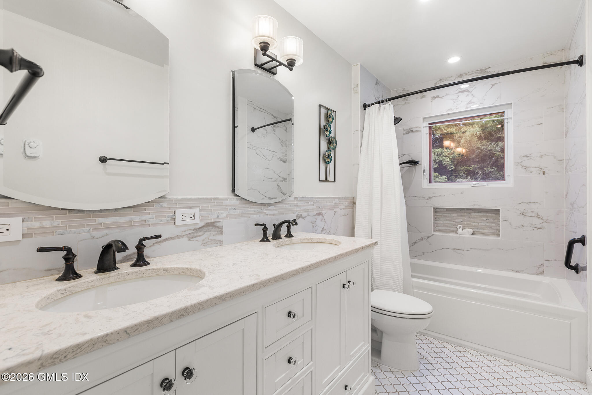 241 Pemberwick Road Greenwich, CT 06831 - Photo 20 of 39 241 Pemberwick Rd. Greenwich, CT-021