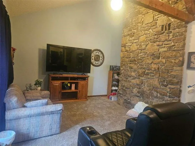 $500,000 | 918 120th Street, Redfield, KS 66769