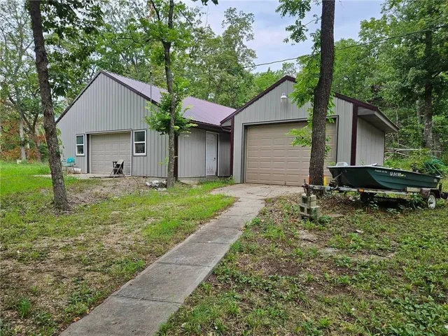 $500,000 | 918 120th Street, Redfield, KS 66769