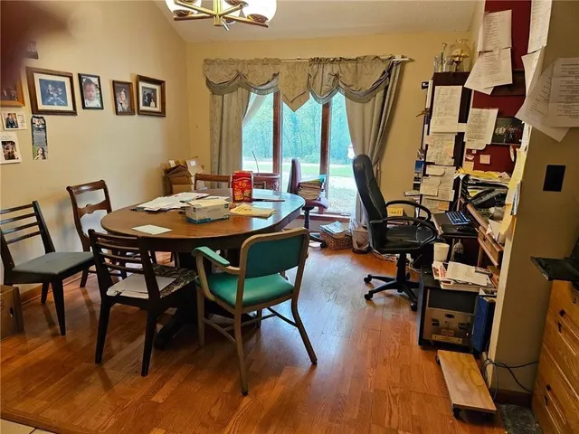 $500,000 | 918 120th Street, Redfield, KS 66769