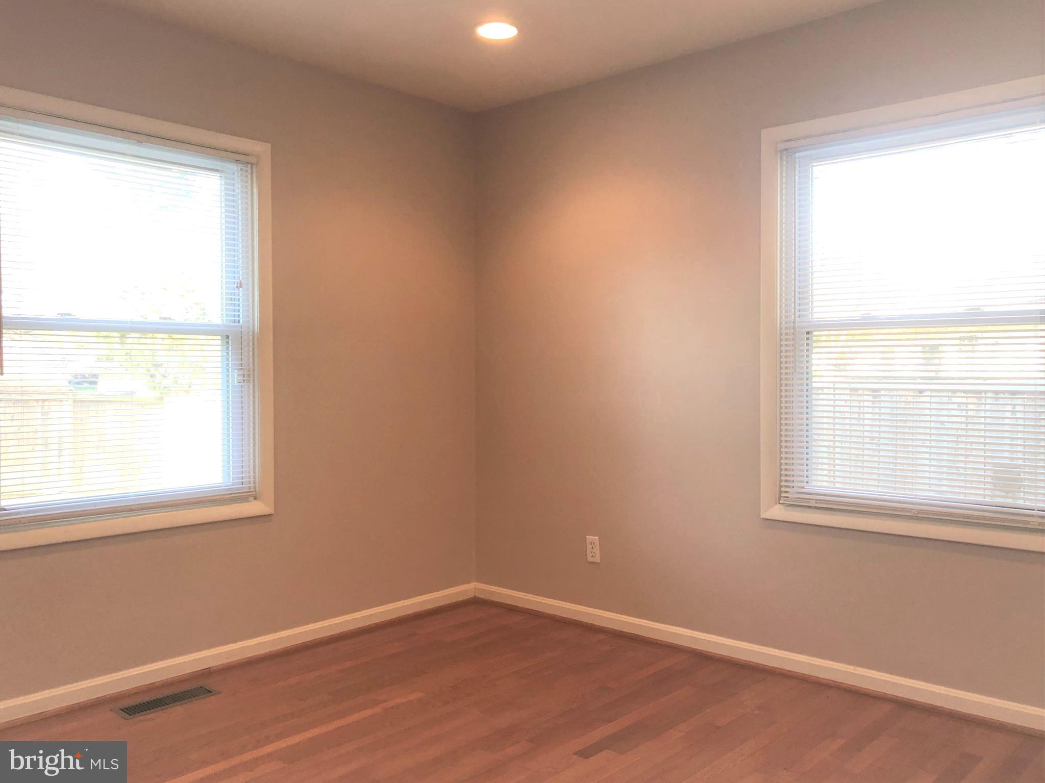 6602 Custer Street Springfield, VA 22150 - Photo 14 of 22 Master bedroom