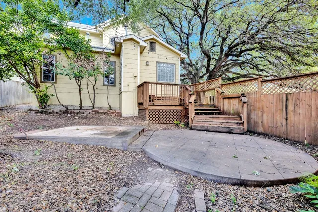 a view of outdoor space yard and deck