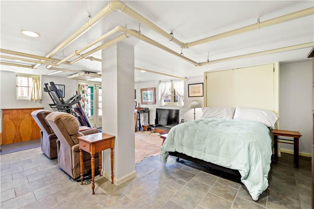 441 Sulgrave Road Pittsburgh, PA 15211 - Photo 19 of 25 Gallery Image 19