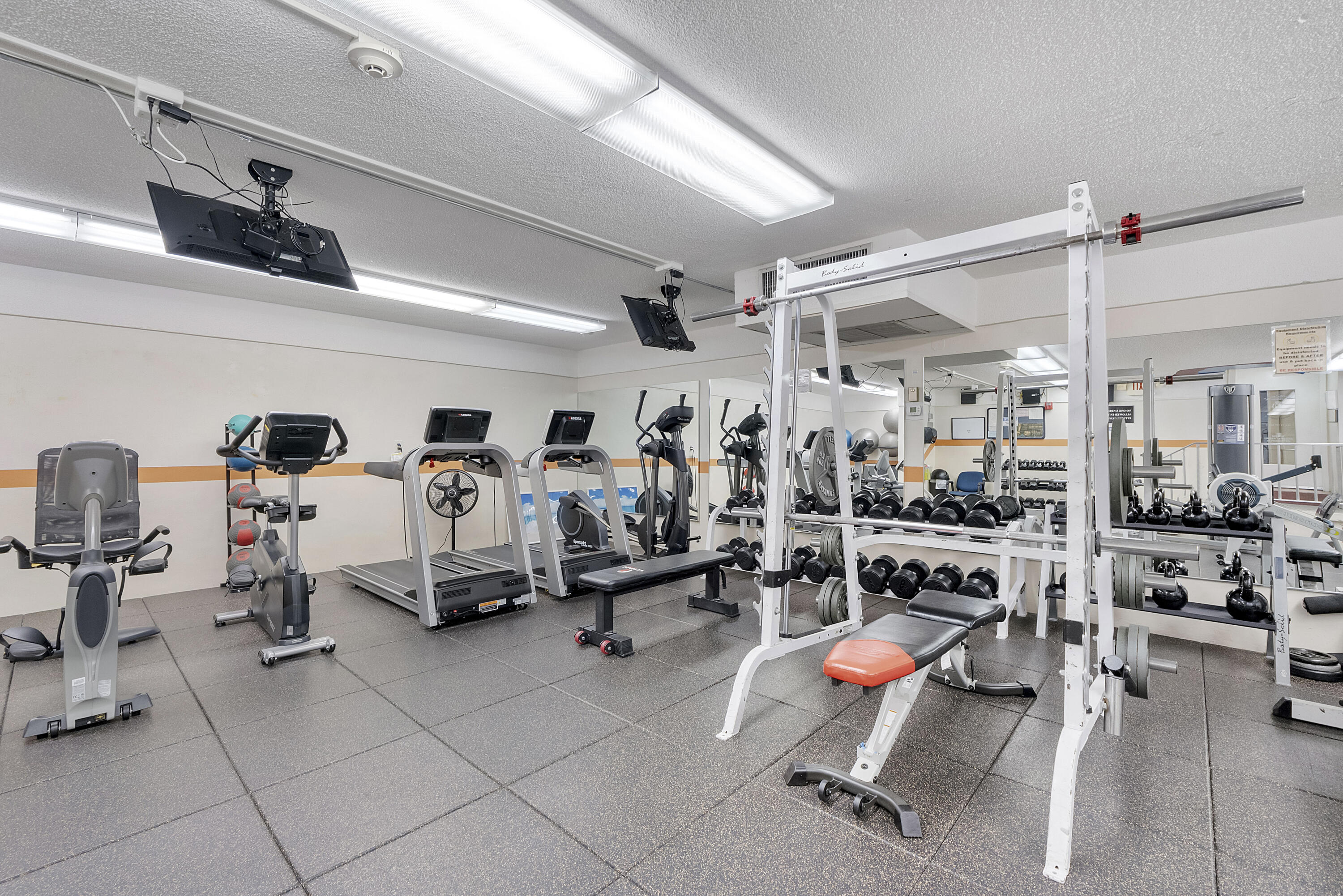 2871 North Ocean Boulevard, Unit D406 Boca Raton, FL 33431 - Photo 54 of 64 2871 N Ocean Blvd u406_063