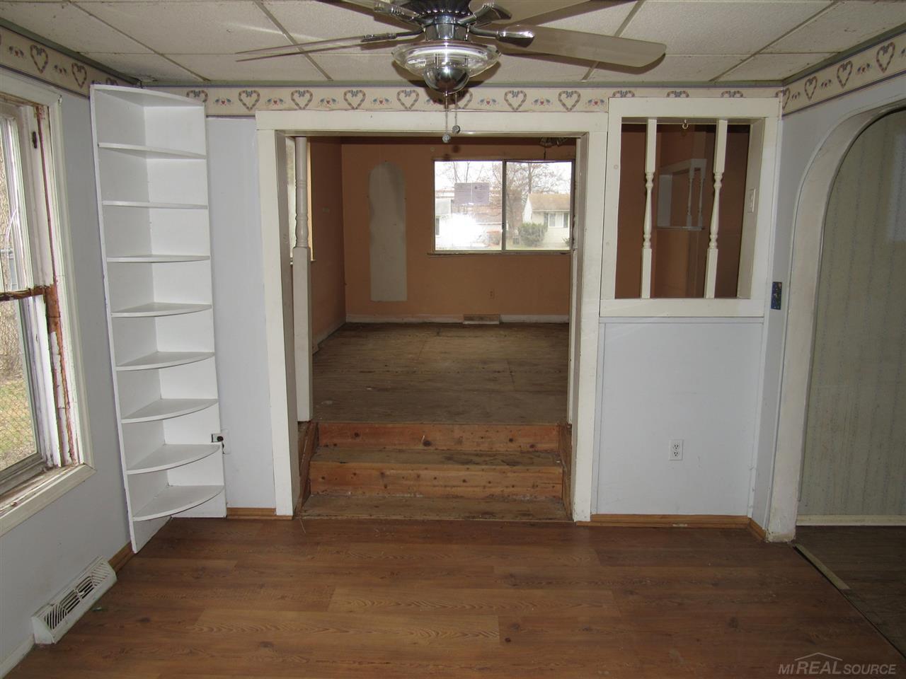 3015 Emmons Avenue Rochester Hills, MI 48307 - Photo 23 of 39