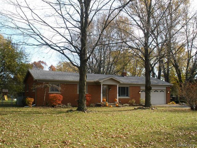 6759 Rickett Road Brighton, MI 48116 - Photo 1 of 13 Front
