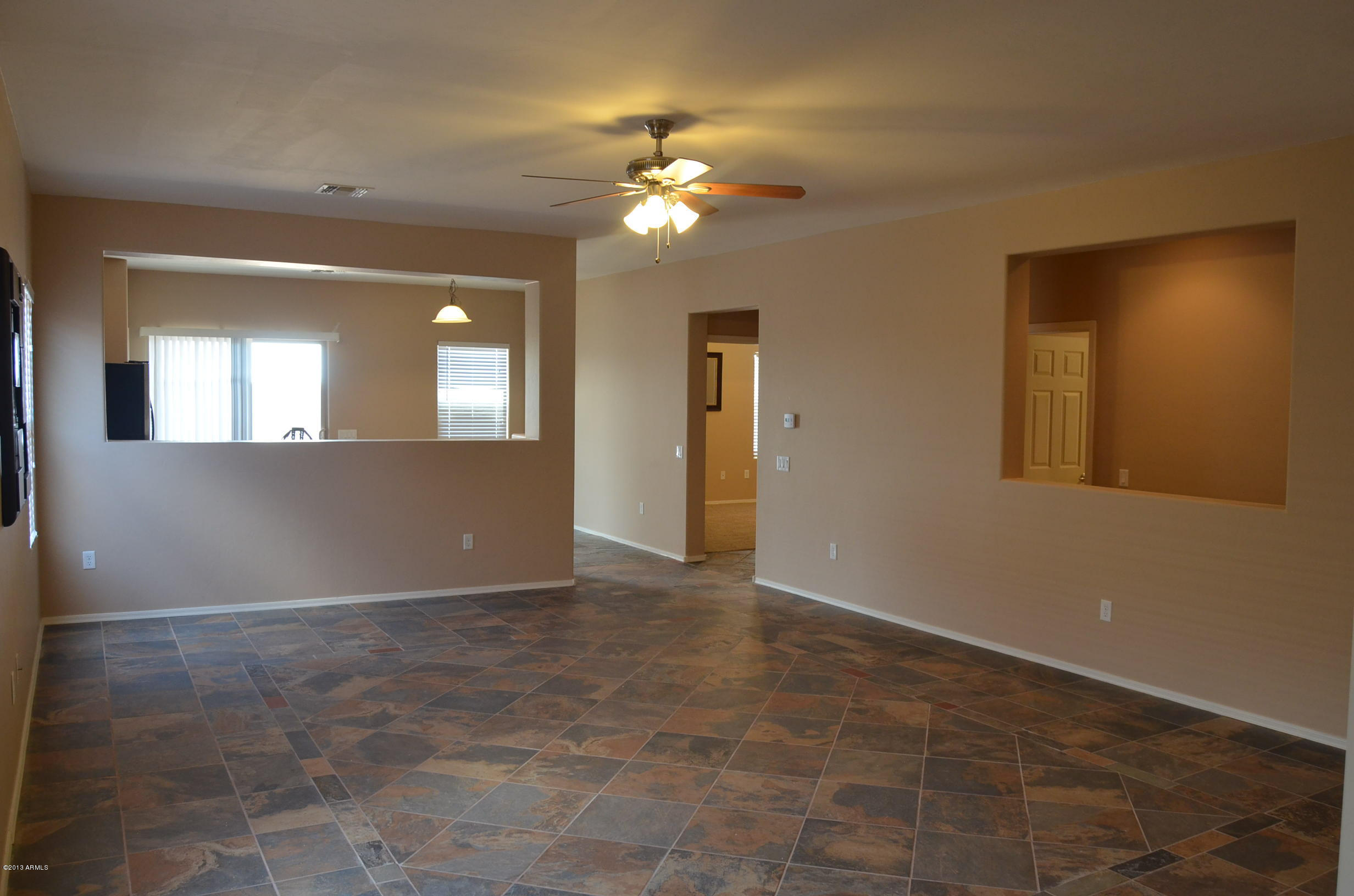 21383 East Reunion Road Red Rock, AZ 85145 - Photo 2 of 35 DSC_0158
