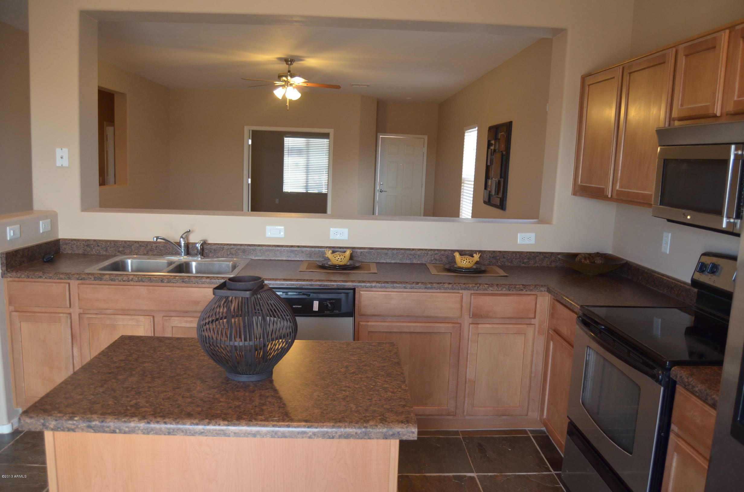 21383 East Reunion Road Red Rock, AZ 85145 - Photo 8 of 35 DSC_0180