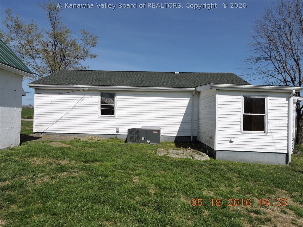 23512 Ashton Upton Road Milton, WV 25541 - Photo 23 of 24 Gallery Image 23