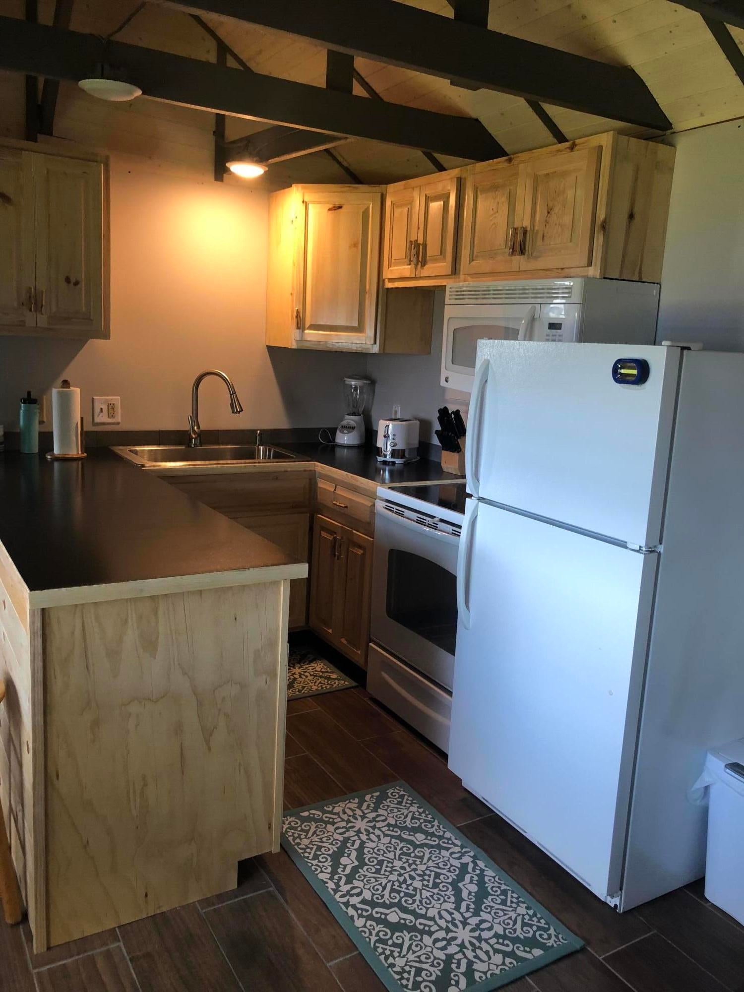 8720 North Whitefish Point Road Paradise, MI 49768 - Photo 12 of 19 Gallery Image 12