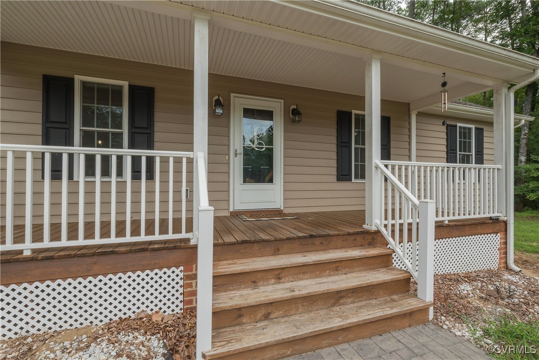 1315 Mill Road Aylett, VA 23086 - Photo 11 of 33 a view of a house with a gate