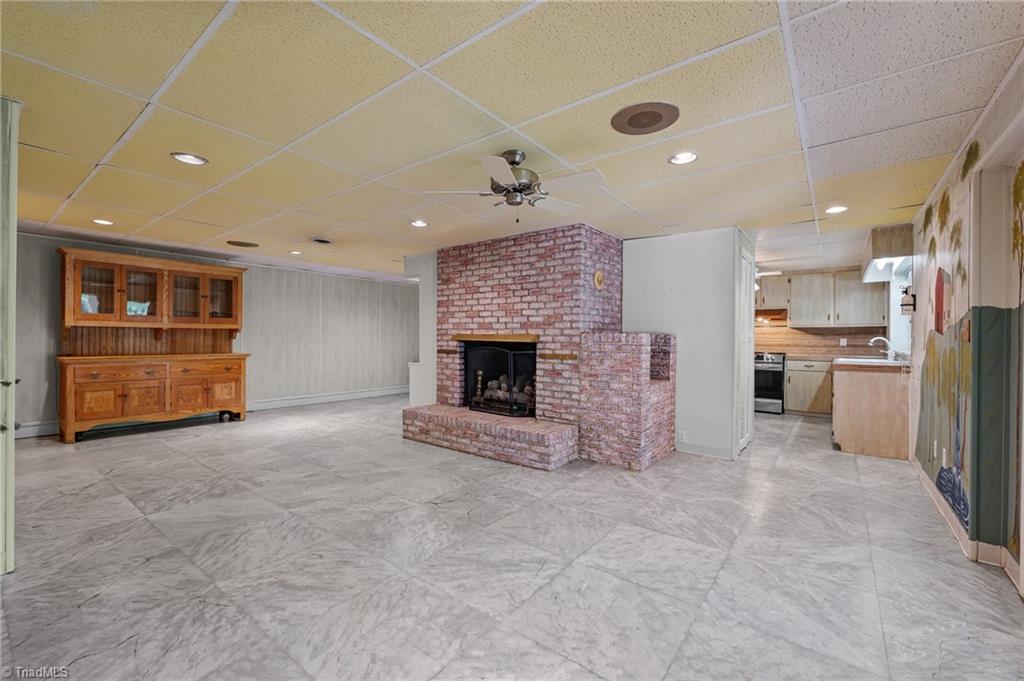 280 Ranch Drive Reidsville, NC 27320 - Photo 28 of 50 Basement - Living Room