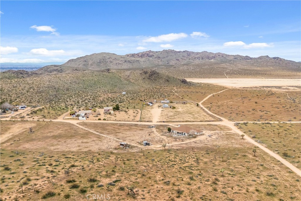 26525 Papago Road Apple Valley, CA 92307 - Photo 32 of 40