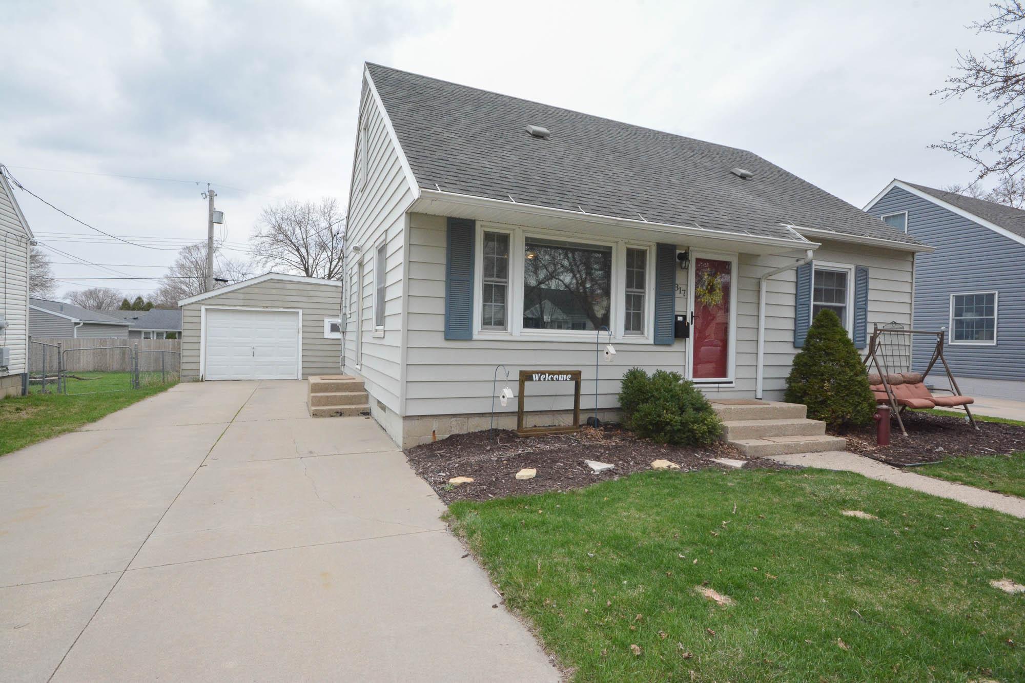 817 17th Avenue Northeast Rochester, MN 55906 - Photo 1 of 1