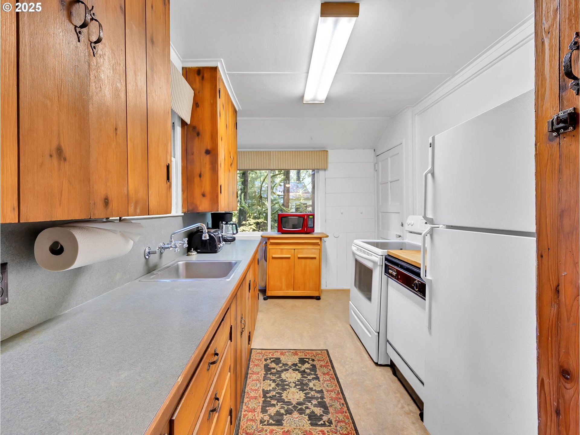 26986 Still Creek Road Rhododendron, OR 97049 - Photo 22 of 47 Gallery Image 22