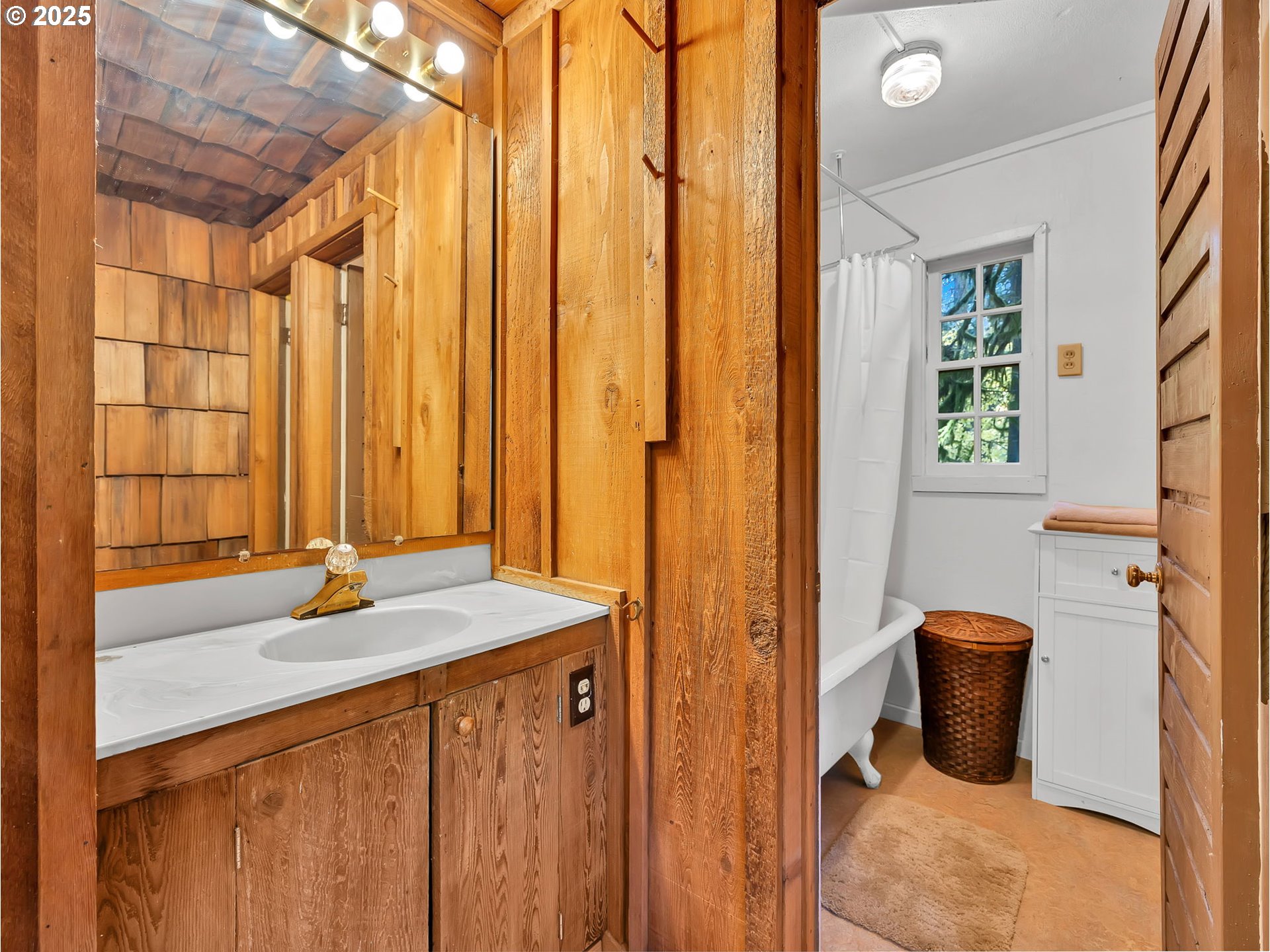 26986 Still Creek Road Rhododendron, OR 97049 - Photo 25 of 47 Gallery Image 25