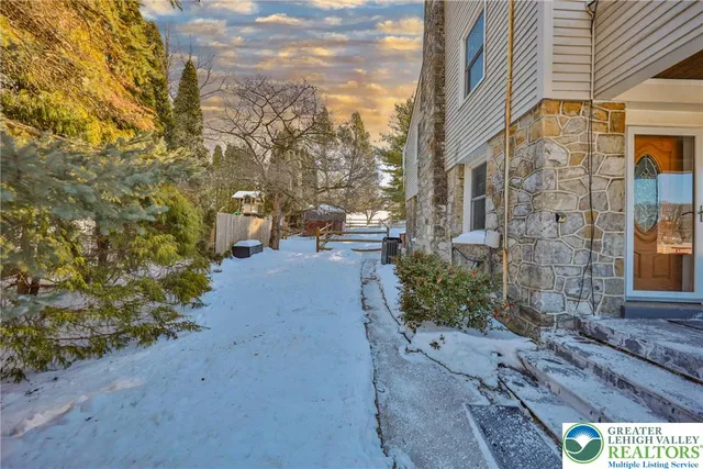 $375,000 | 2364 Gruver Avenue, Easton, PA 18045