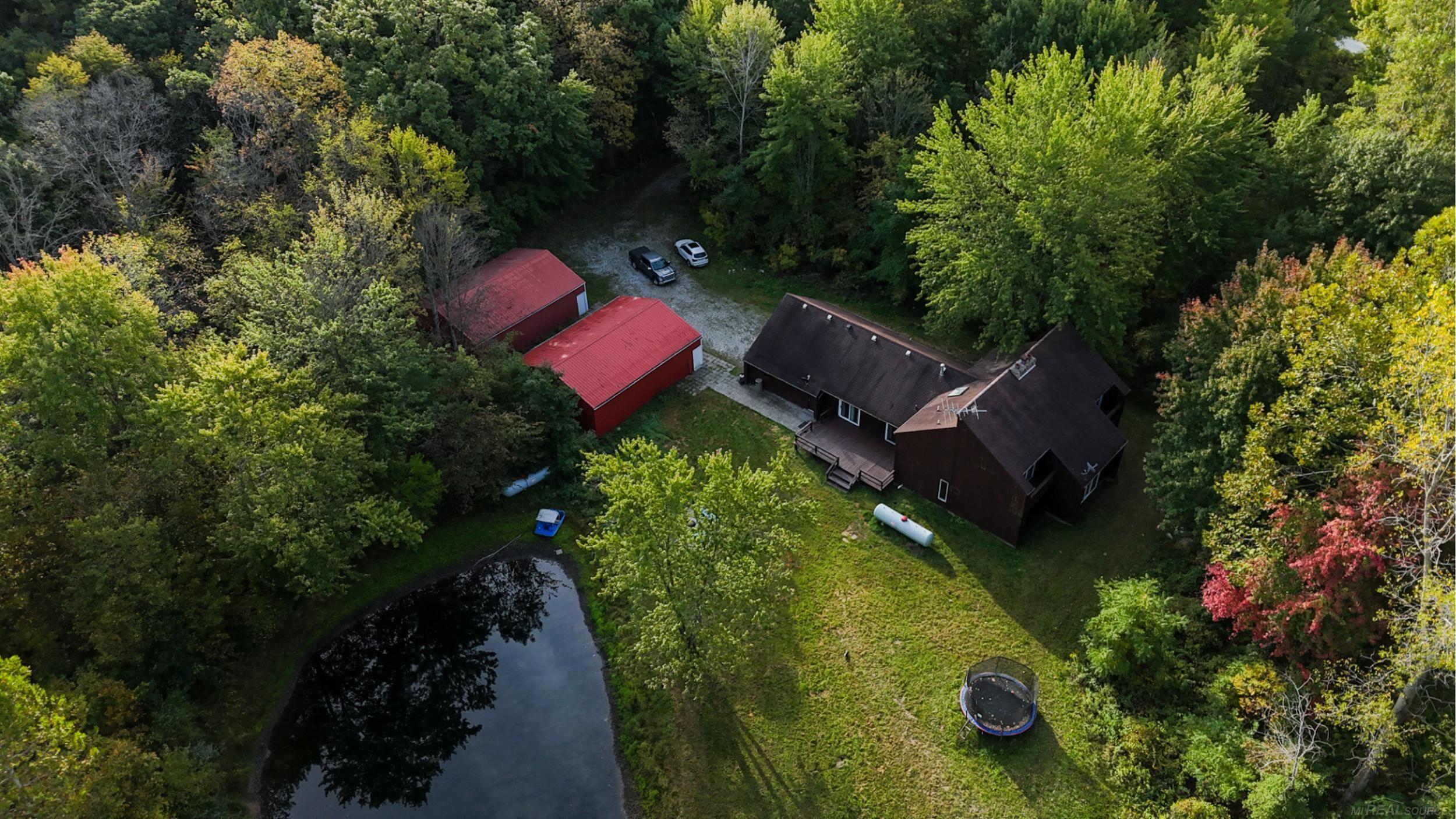 9202 Crawford Road Columbus, MI 48063 - Photo 1 of 63
