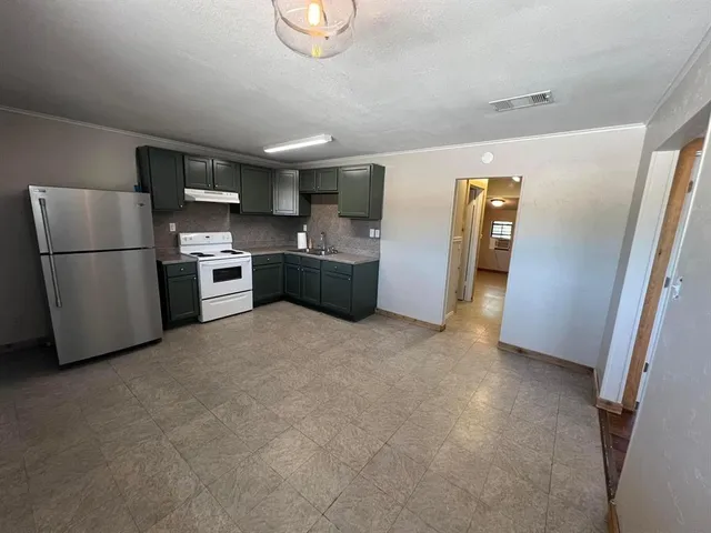 $865,000 | 817 Farm To Market Road 1810, Decatur, TX 76234