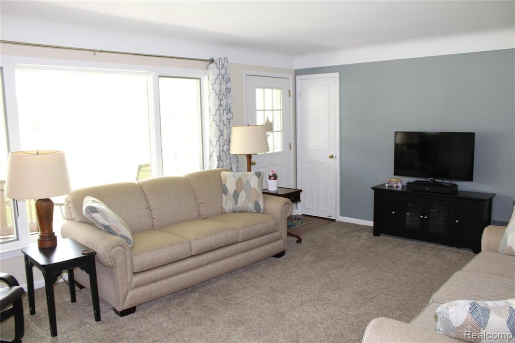 3173 Luce Road Flushing, MI 48433 - Photo 13 of 54