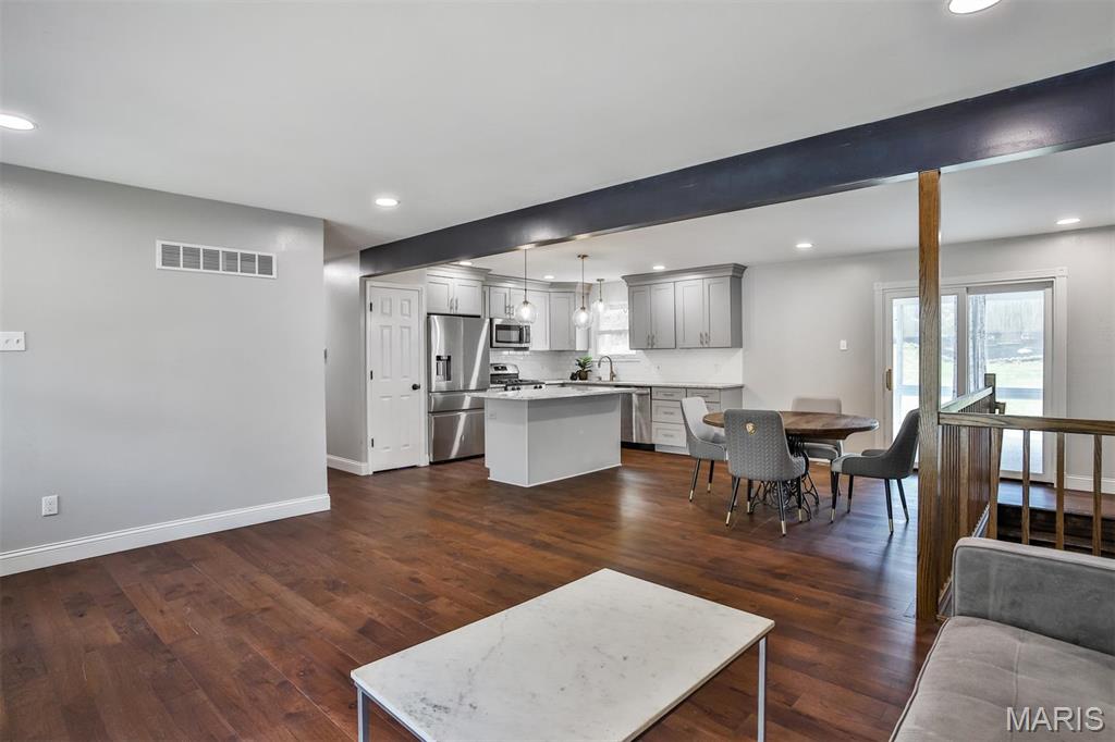 1218 Dorne Drive Manchester, MO 63021 - Photo 10 of 50