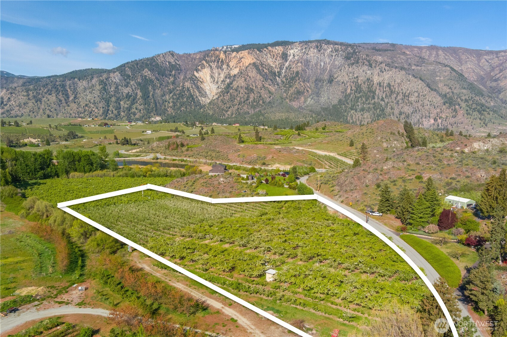 0 Lower Joe Creek Road Manson, WA 98831 - Photo 5 of 10 a view of a swimming pool and an ocean