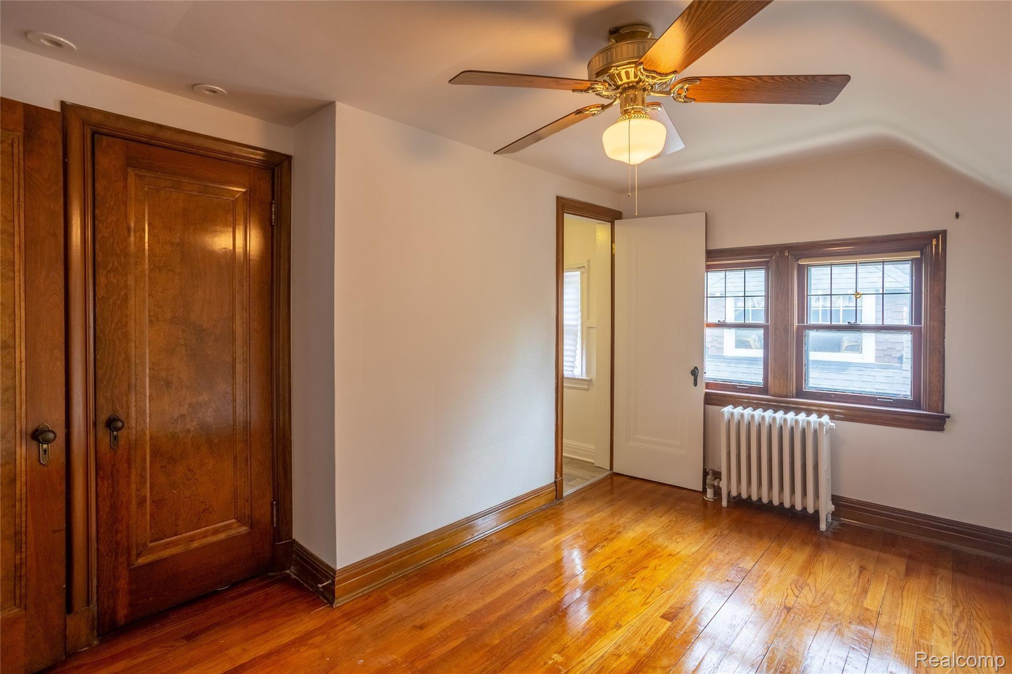 19645 Shrewsbury Road Detroit, MI 48221 - Photo 30 of 58 Shrewsbury Road _19645 -Upper Upper-Bedroom Suite-2.jpg