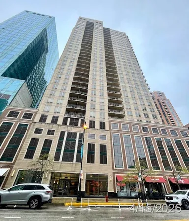 $675,000 | 1111 South Wabash Avenue, Unit 3303, Chicago, IL 60605