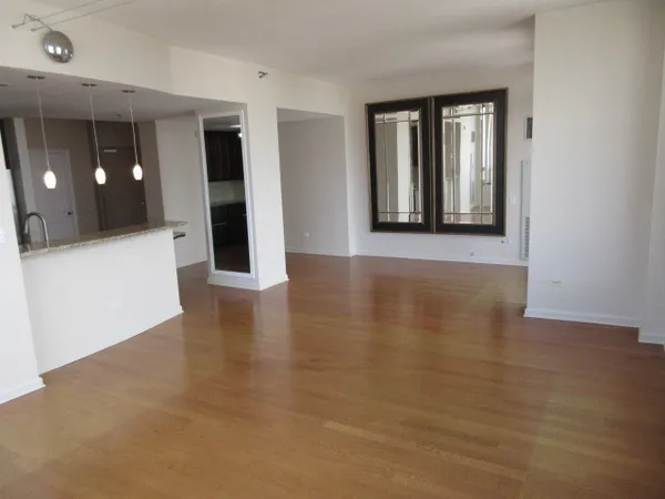 $675,000 | 1111 South Wabash Avenue, Unit 3303, Chicago, IL 60605
