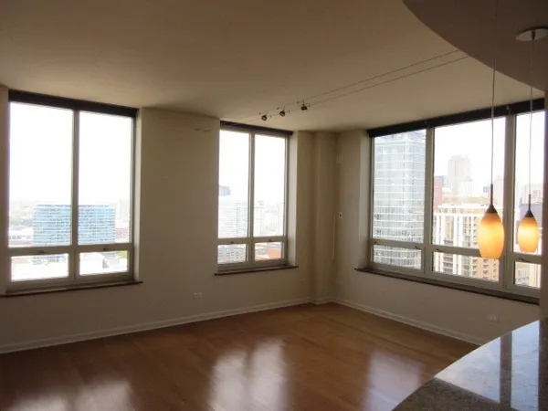 $675,000 | 1111 South Wabash Avenue, Unit 3303, Chicago, IL 60605