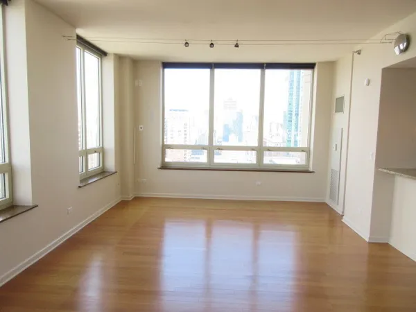 $675,000 | 1111 South Wabash Avenue, Unit 3303, Chicago, IL 60605