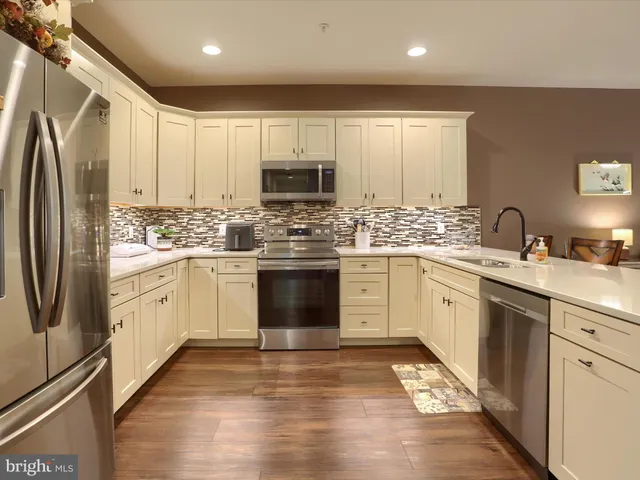 $316,000 | 106 Cardinal Drive, Shippensburg, PA 17257