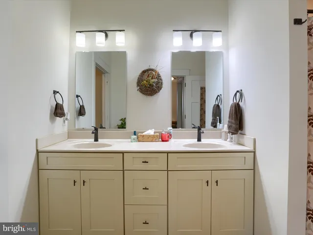 $316,000 | 106 Cardinal Drive, Shippensburg, PA 17257