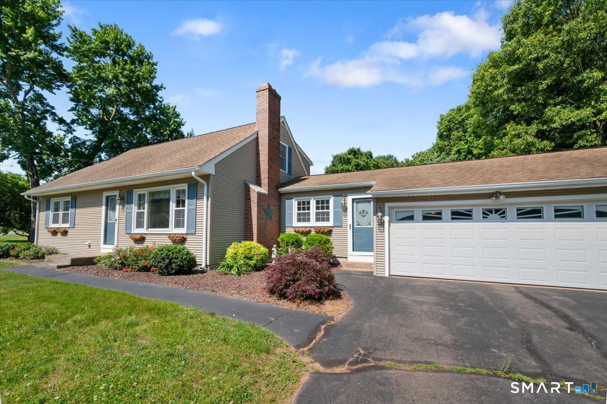74 Rye Street East Windsor, CT 06016 - Photo 1 of 40