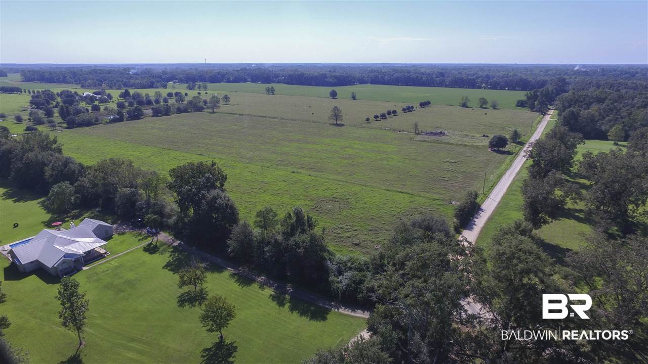 18525 Kendrick Road Robertsdale, AL 36567 - Photo 9 of 36