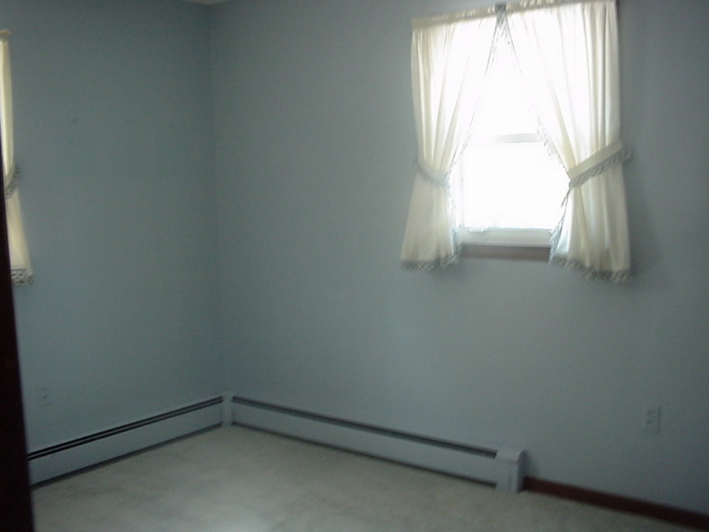 252 Benedict Road Pittsfield, MA 01201 - Photo 8 of 11 bedroom 3