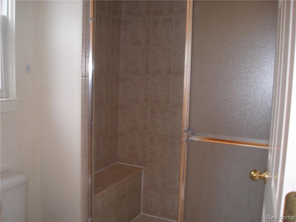 2479 Jackson Drive Rochester, MI 48309 - Photo 23 of 29 DSC02989.JPG