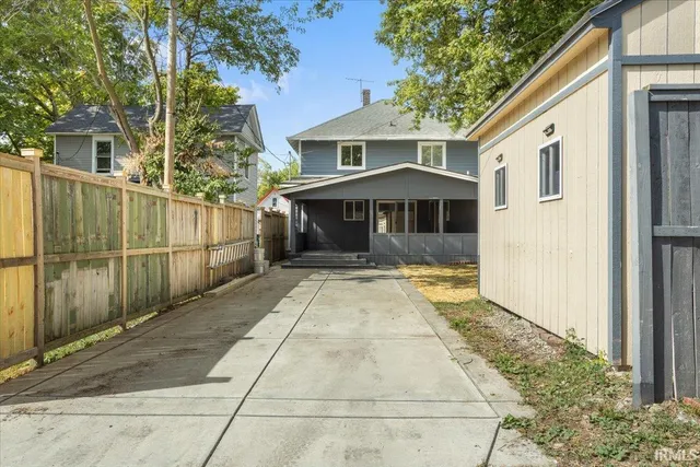 $270,000 | 255 North East Street, Frankfort, IN 46041