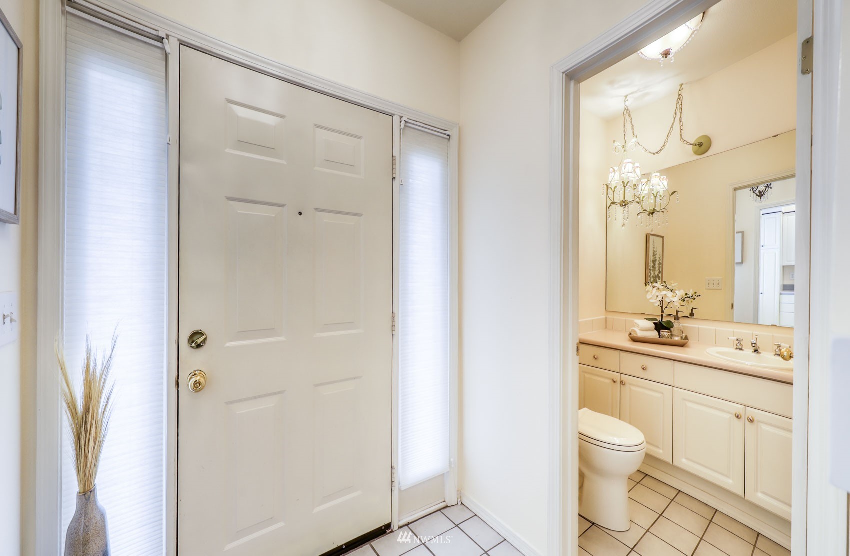 1220 Weaver Road Northwest, Unit D7 Bainbridge Island, WA 98110 - Photo 15 of 31 Gallery Image 15