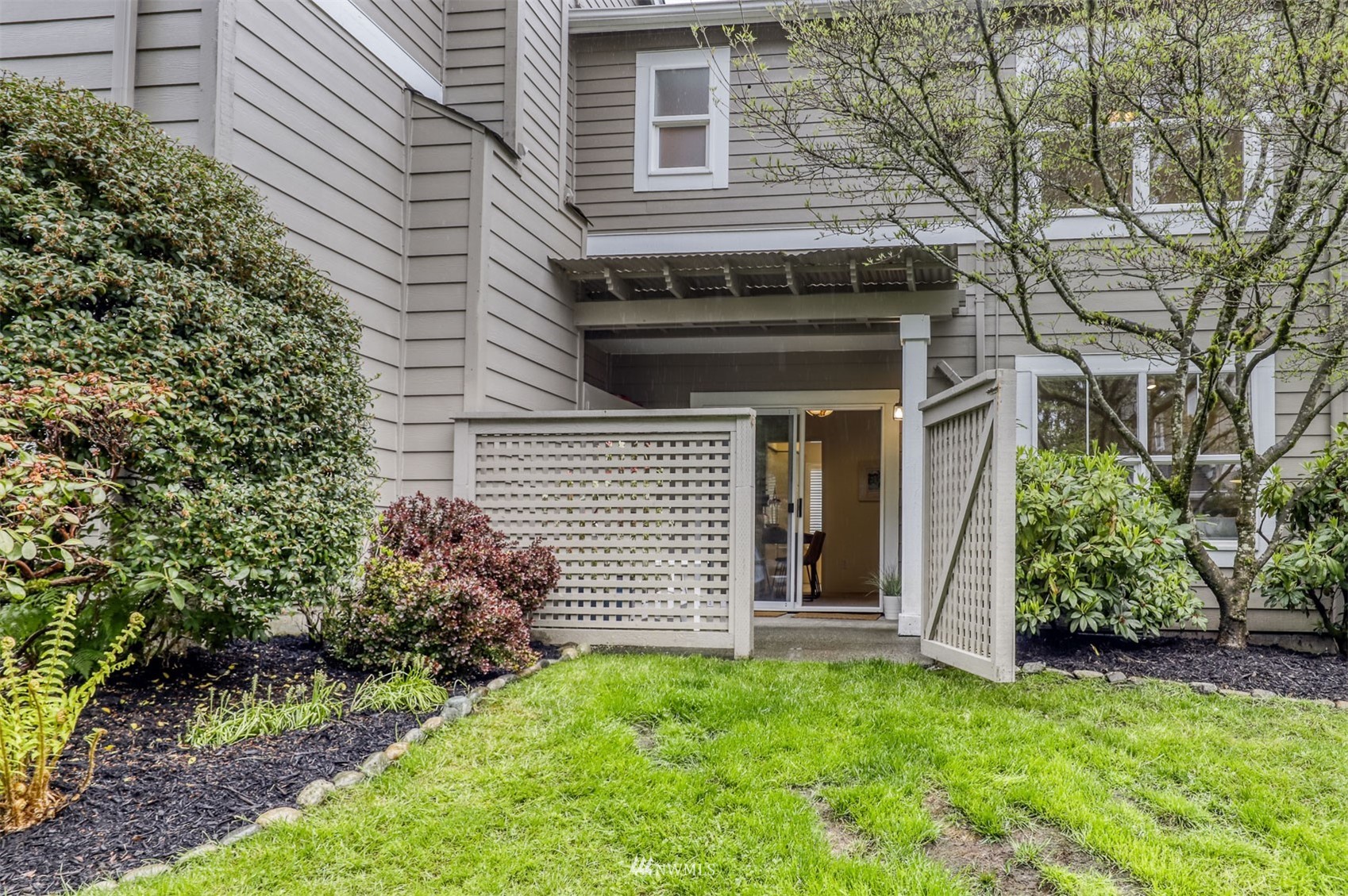 1220 Weaver Road Northwest, Unit D7 Bainbridge Island, WA 98110 - Photo 17 of 31 Gallery Image 17