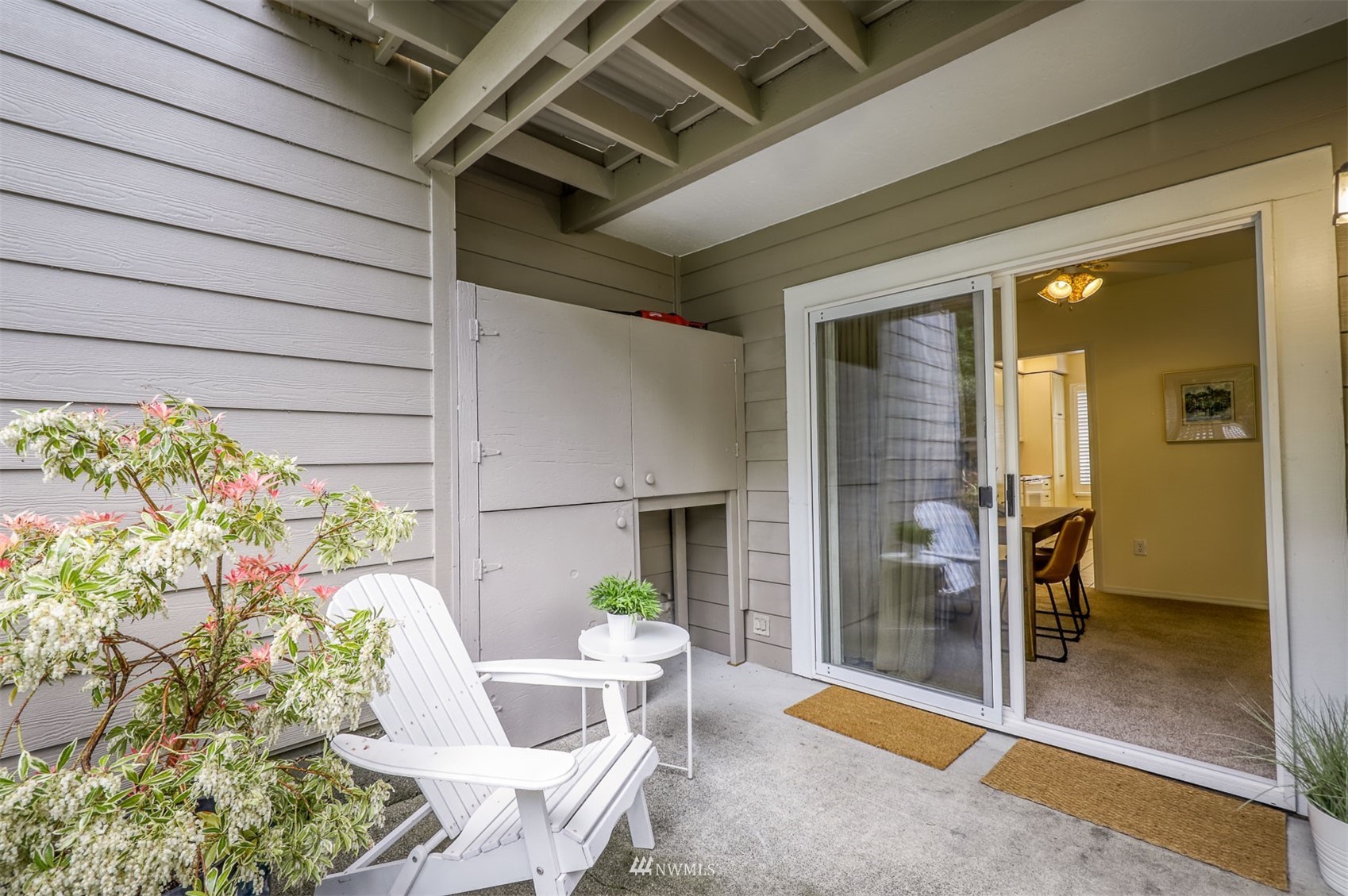 1220 Weaver Road Northwest, Unit D7 Bainbridge Island, WA 98110 - Photo 19 of 31 Gallery Image 19