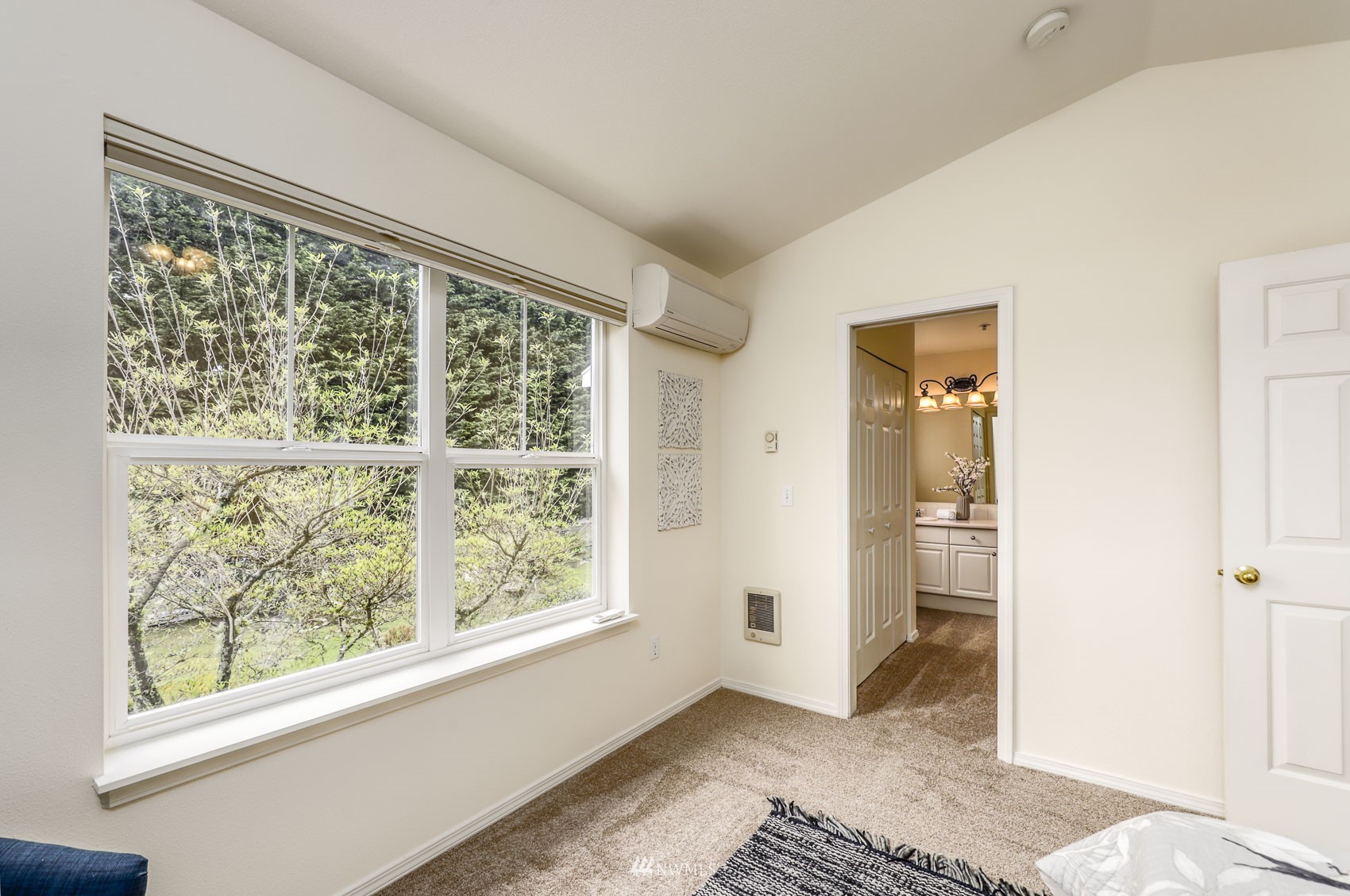 1220 Weaver Road Northwest, Unit D7 Bainbridge Island, WA 98110 - Photo 23 of 31 Gallery Image 23
