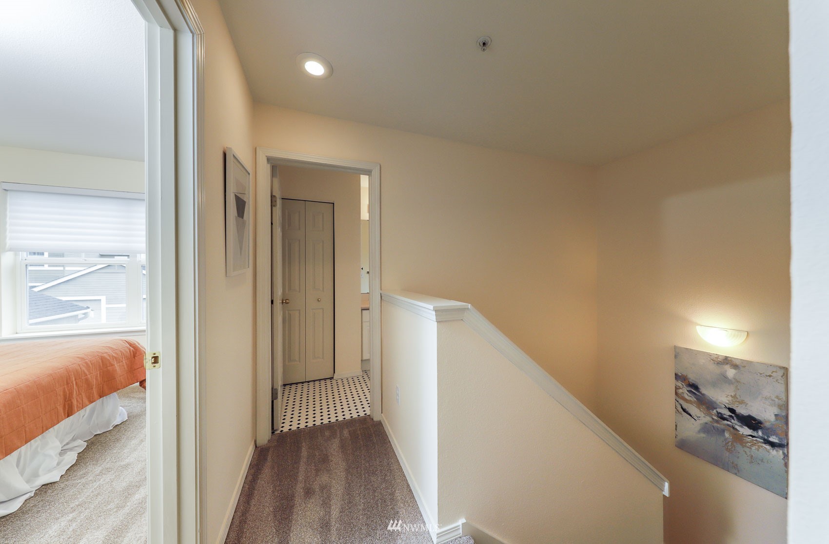 1220 Weaver Road Northwest, Unit D7 Bainbridge Island, WA 98110 - Photo 28 of 31 Gallery Image 28