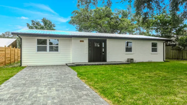 $2,000 | 1408 Wilmont Avenue, Panama City, FL 32401