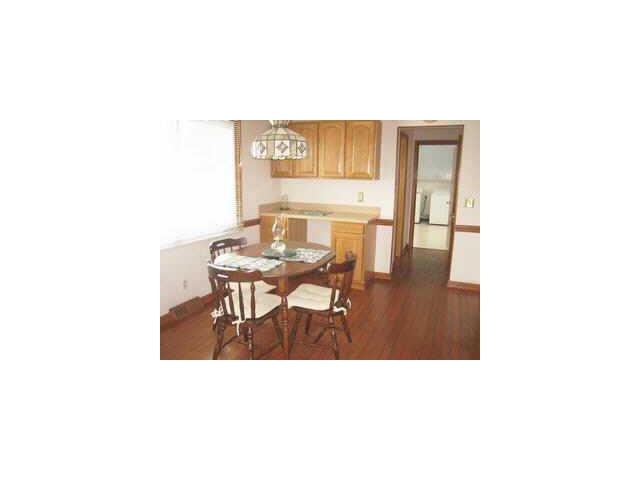 3904 Reed Road Upper Arlington, OH 43220 - Photo 6 of 9