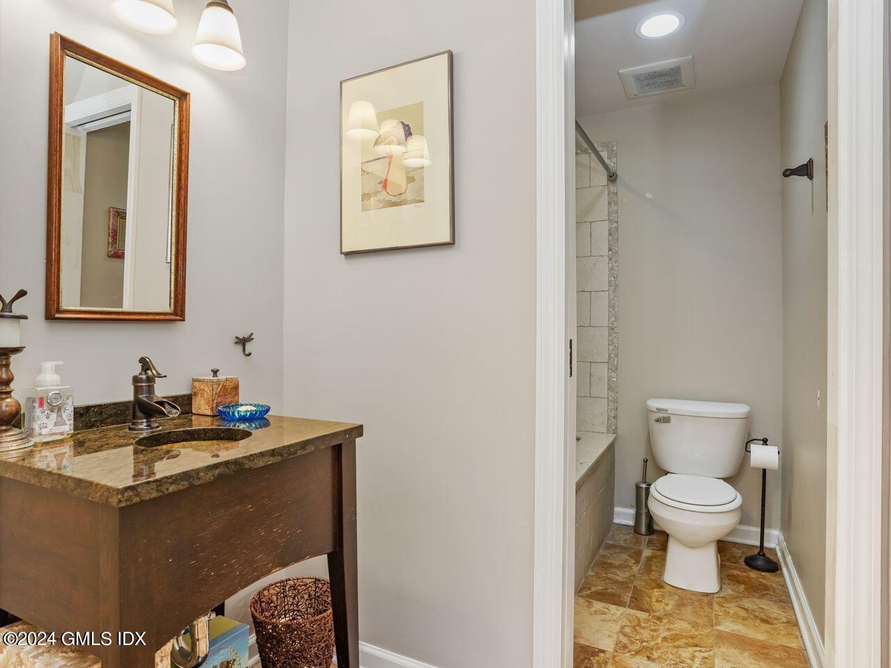 201 Shore Road Greenwich, CT 06830 - Photo 21 of 31 Inlaw Suite Bath