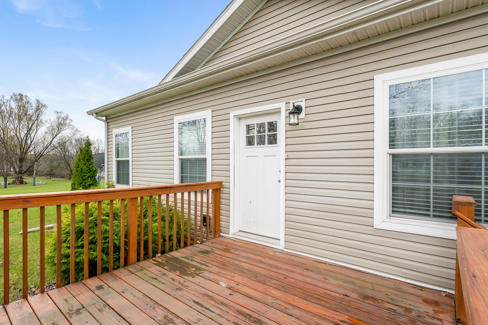 678 West Division Road Hebron, IN 46341 - Photo 14 of 79 1600x1067