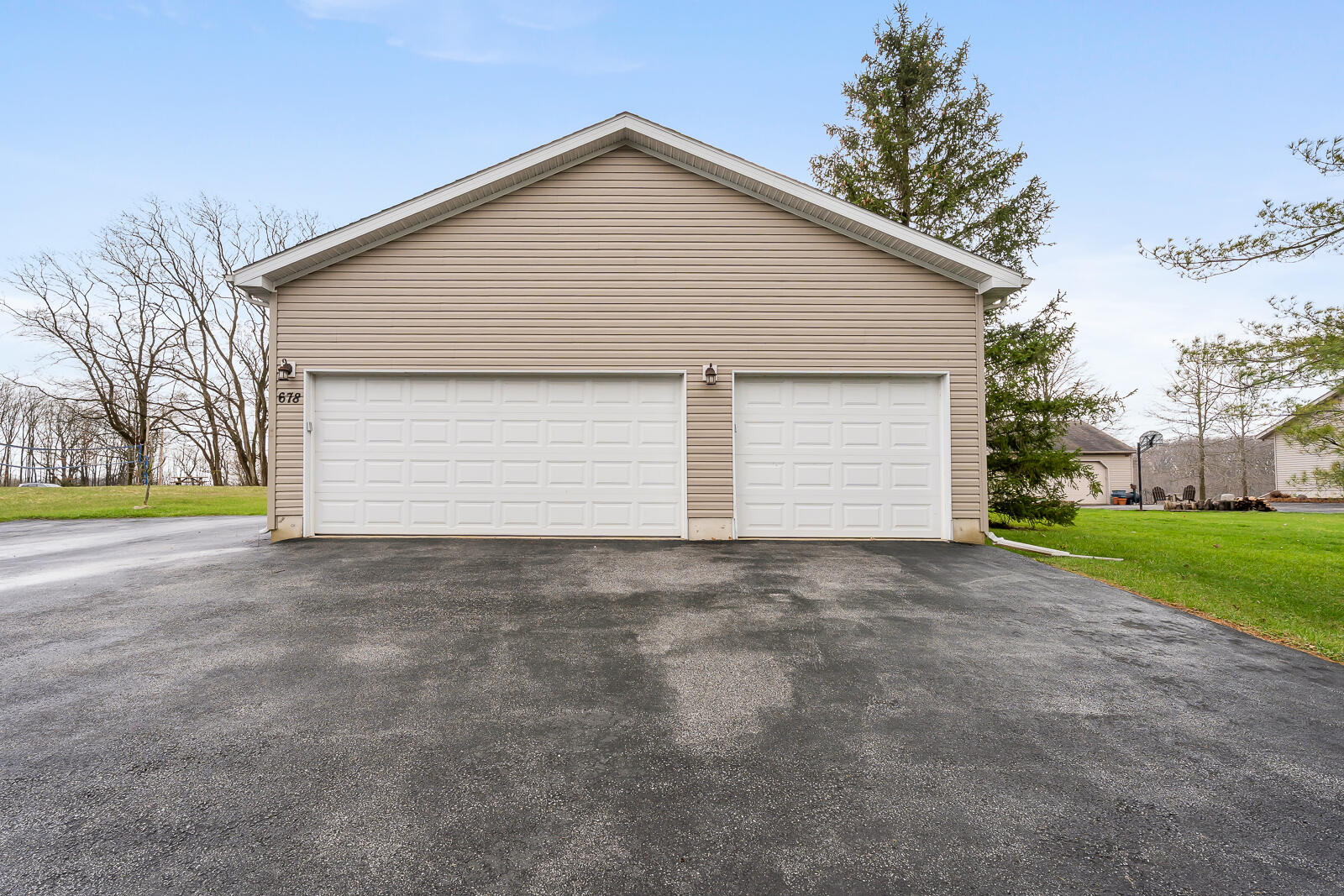 678 West Division Road Hebron, IN 46341 - Photo 15 of 79 1600x1067