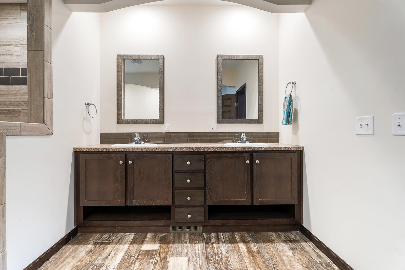 678 West Division Road Hebron, IN 46341 - Photo 57 of 79 1600x1067